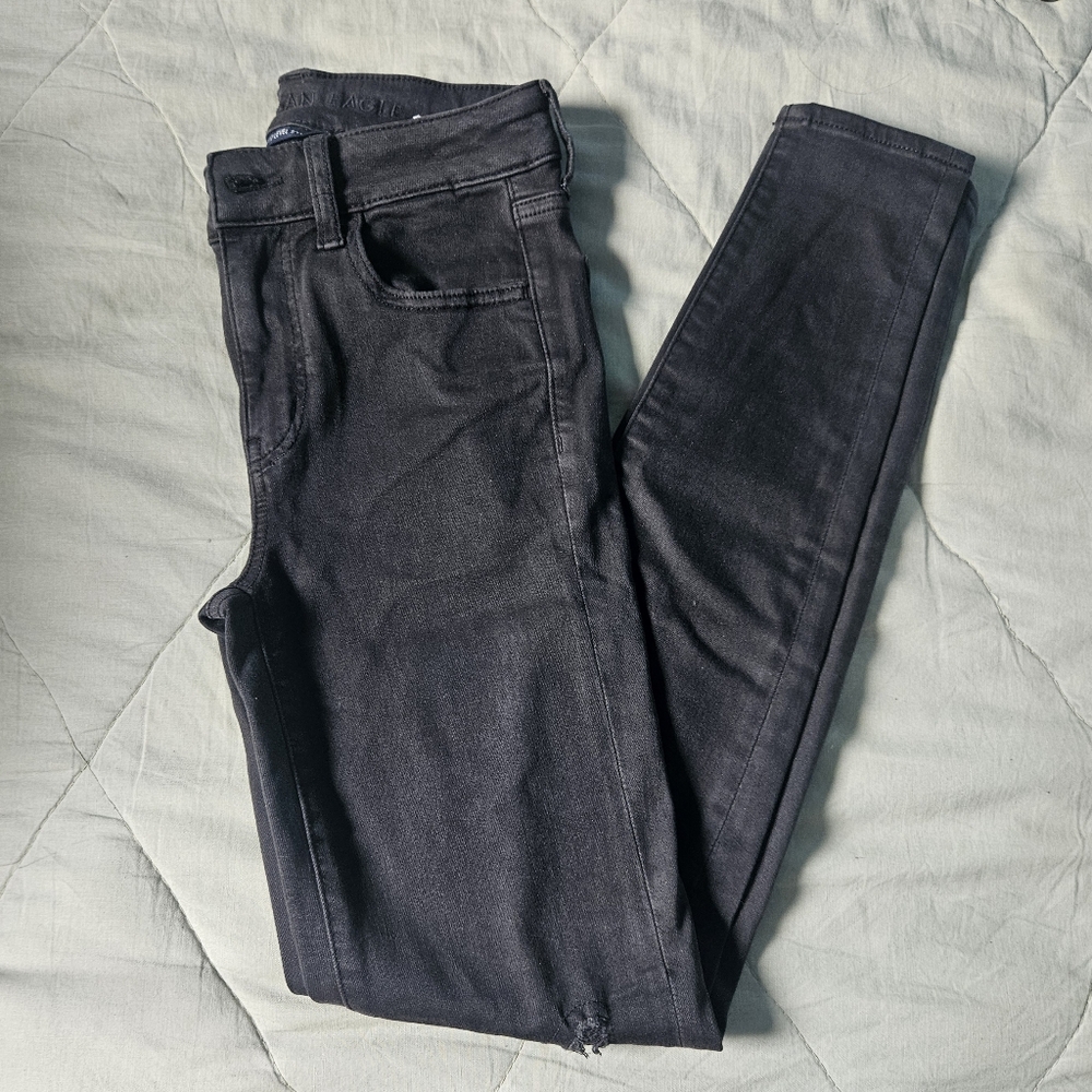 AMERICAN EAGLE Black Hi-Rise Jegging Lace Patched Distressed Size 0 NWT AE